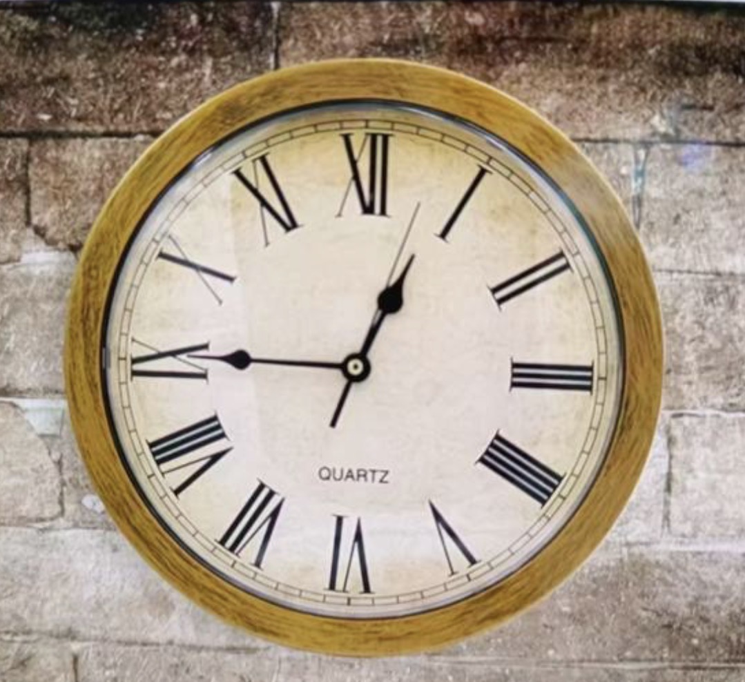 隐藏式摄像头远控挂钟