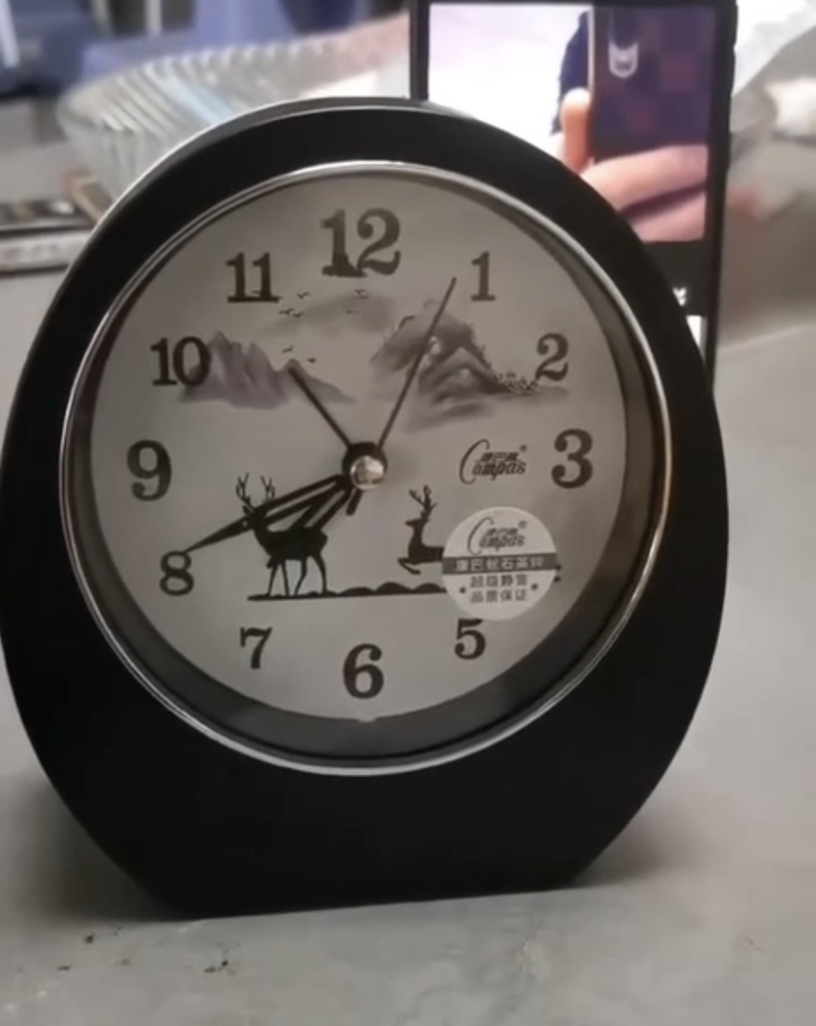 隐藏式摄像头远控闹钟